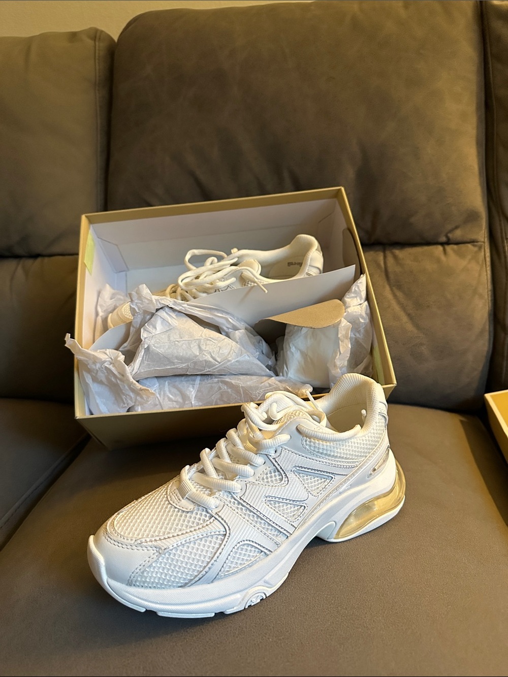 Women's White Athletic Chunky Sneakers - Breathable Comfort
